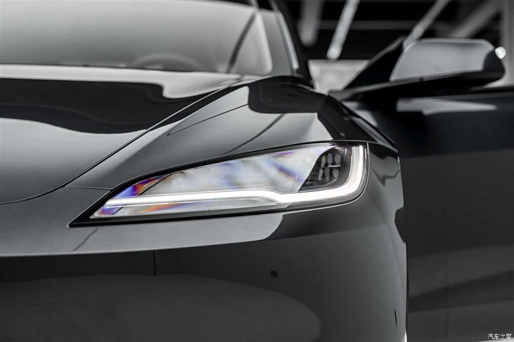 Tesla Model 3, 2025 26
