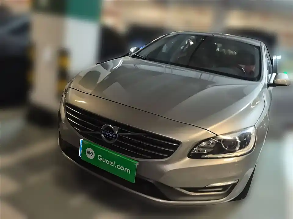 Volvo S60