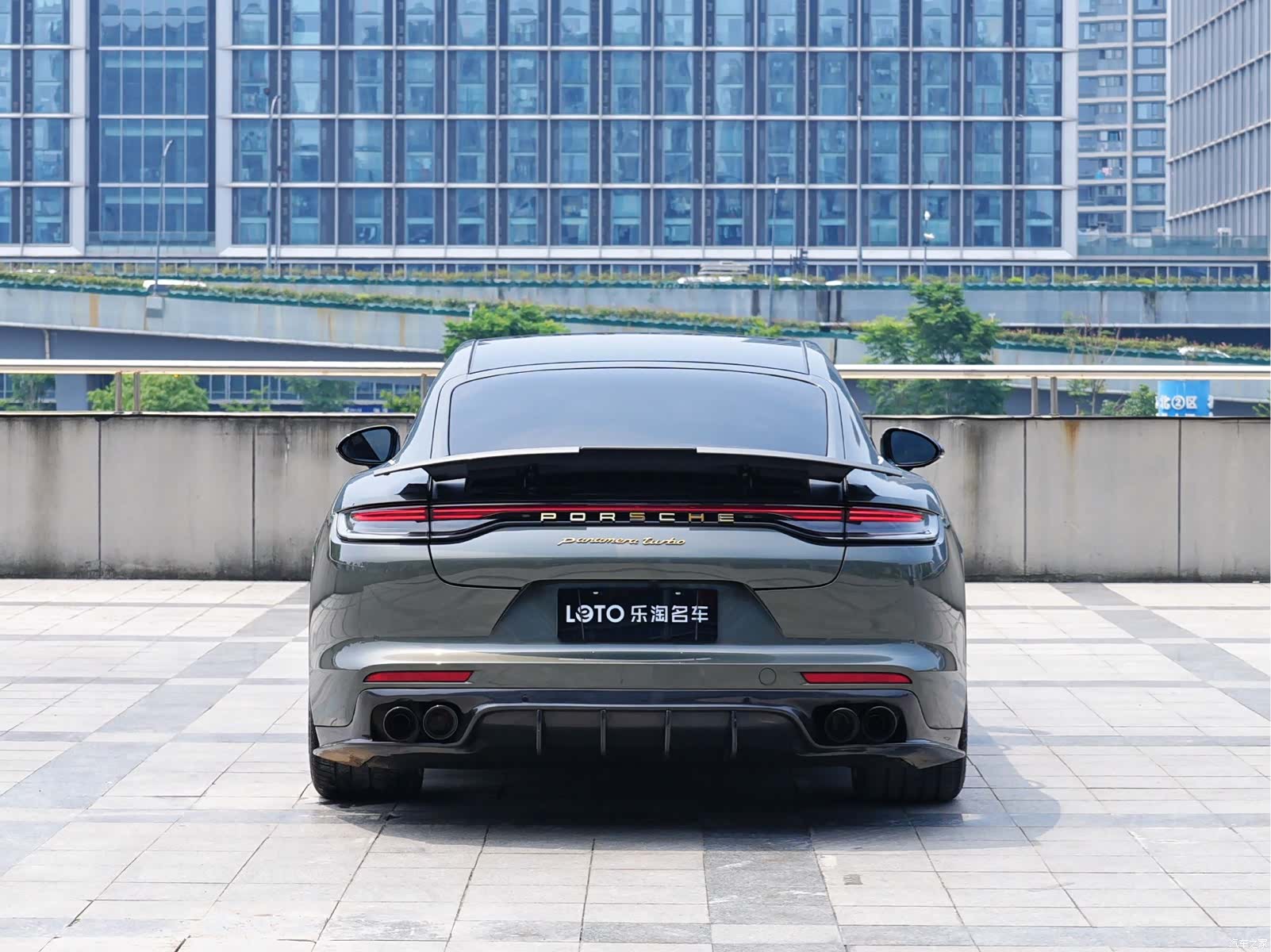 Porsche Panamera, 2022 все фото