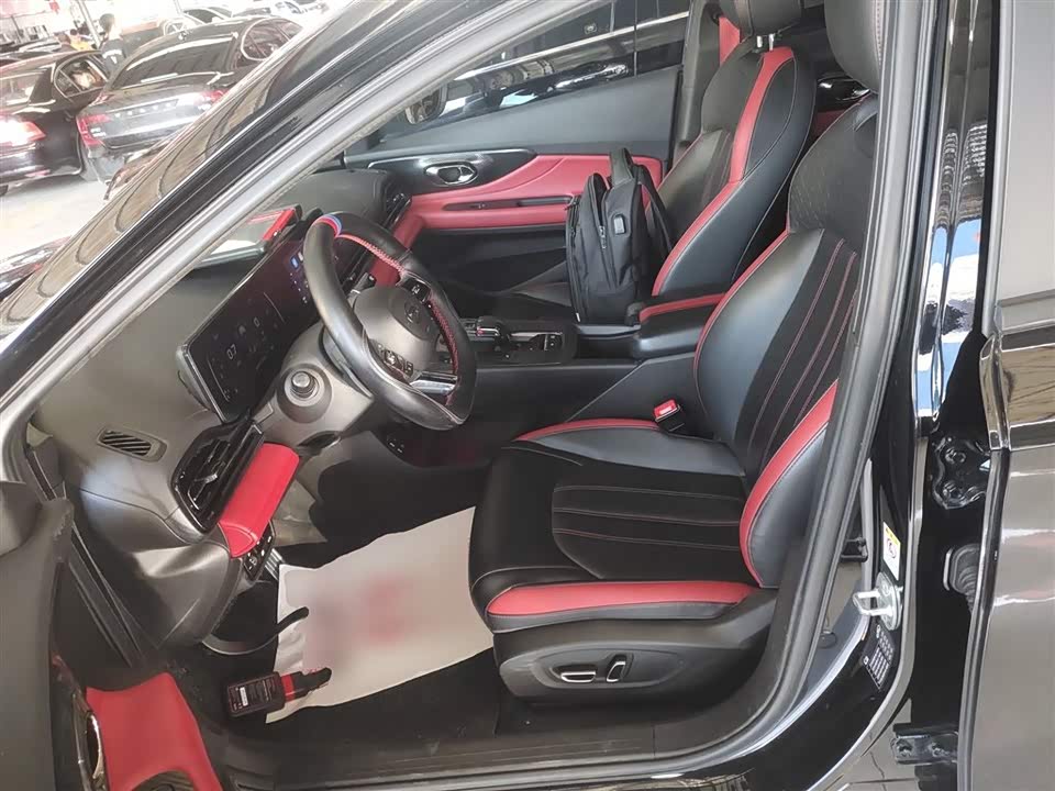 Trumpchi Shadow Leopard