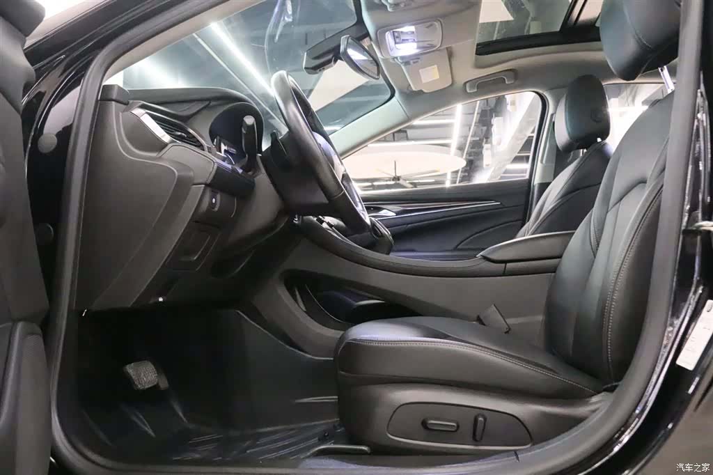 Buick LaCrosse, 2021 13