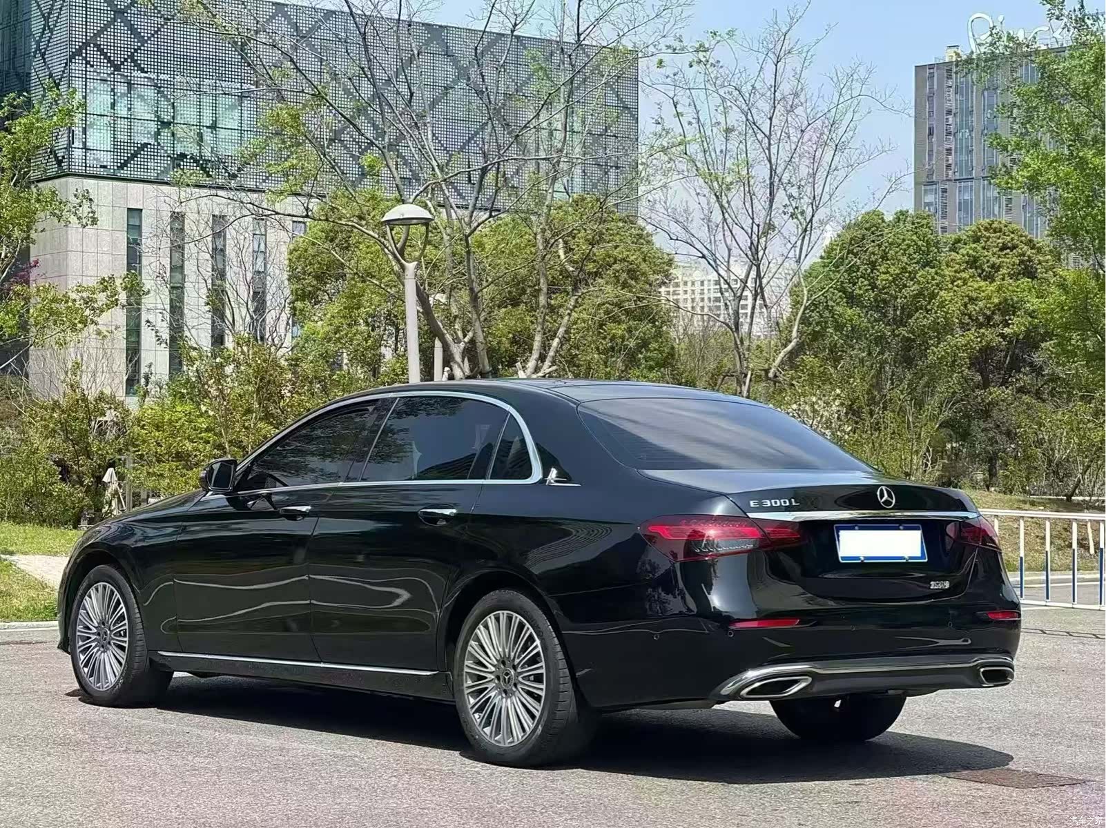 Mercedes-Benz E-Class, 2023 8