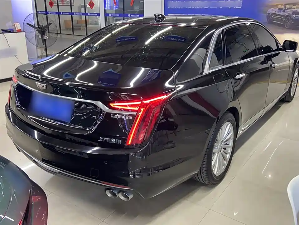 Cadillac CT6