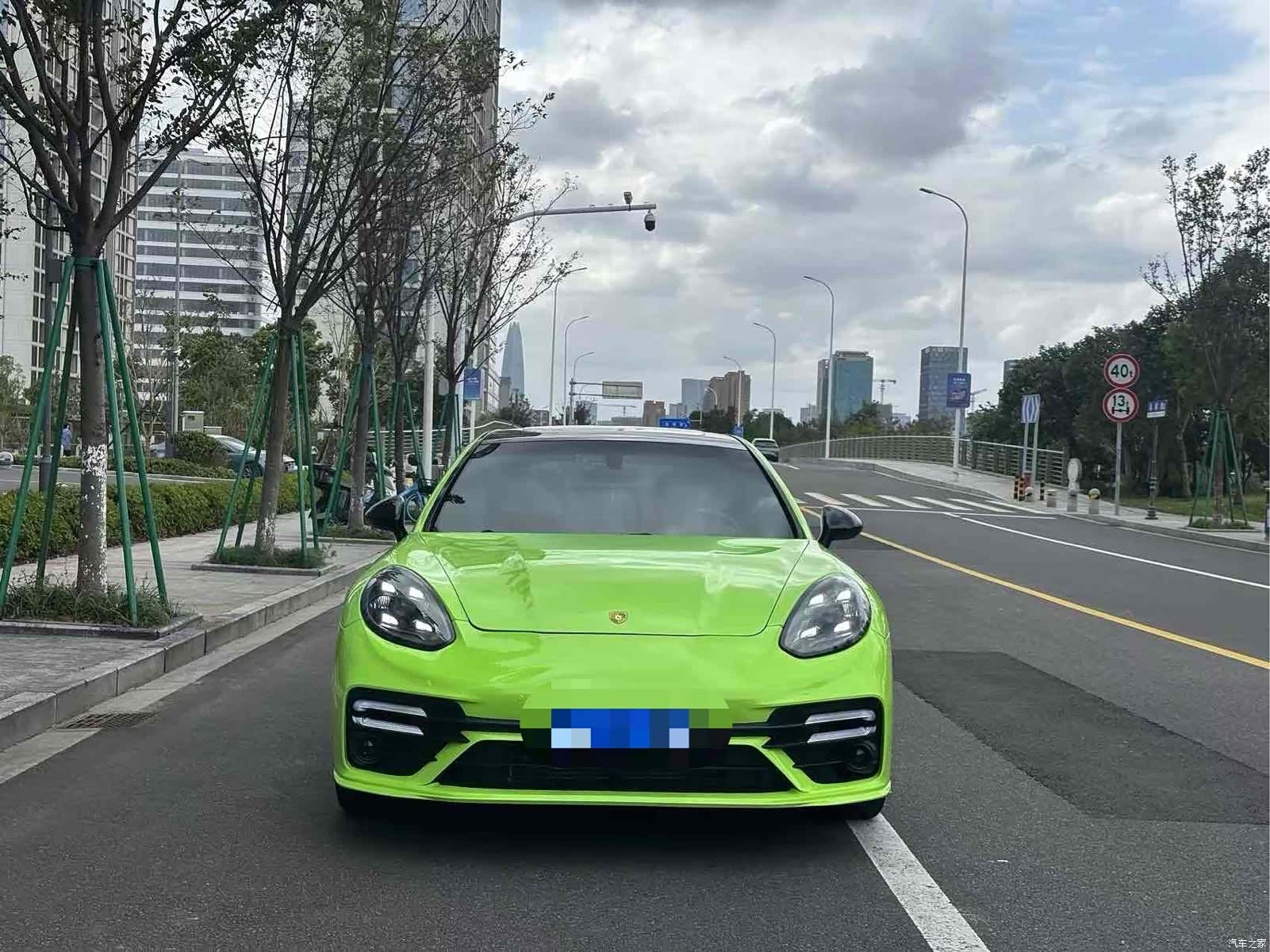 Porsche Panamera, 2010 2
