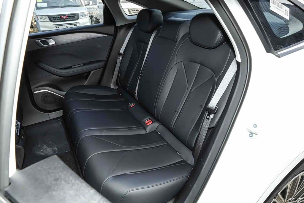 Geely 6, 2026 6
