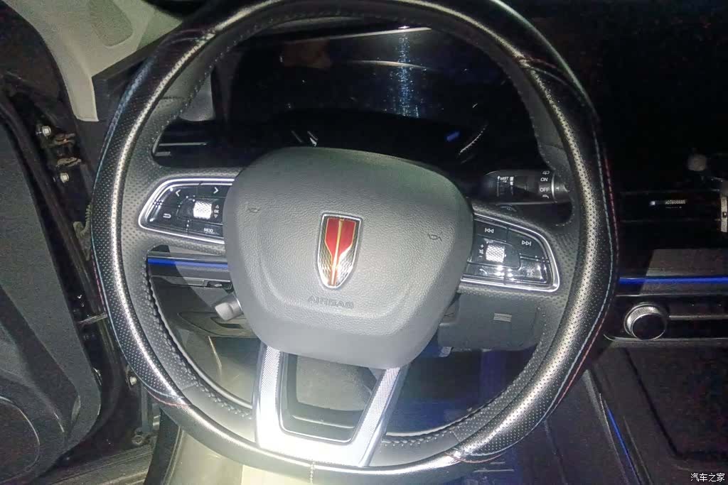 Hongqi HS5, 2024 15