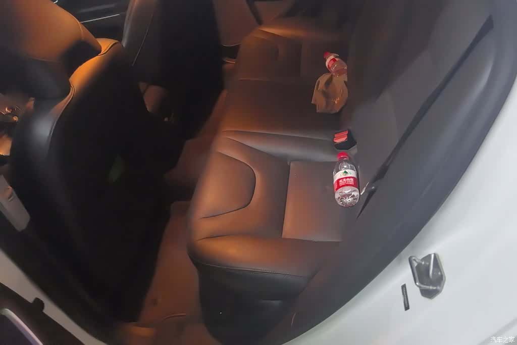 Volvo V60, 2017 11