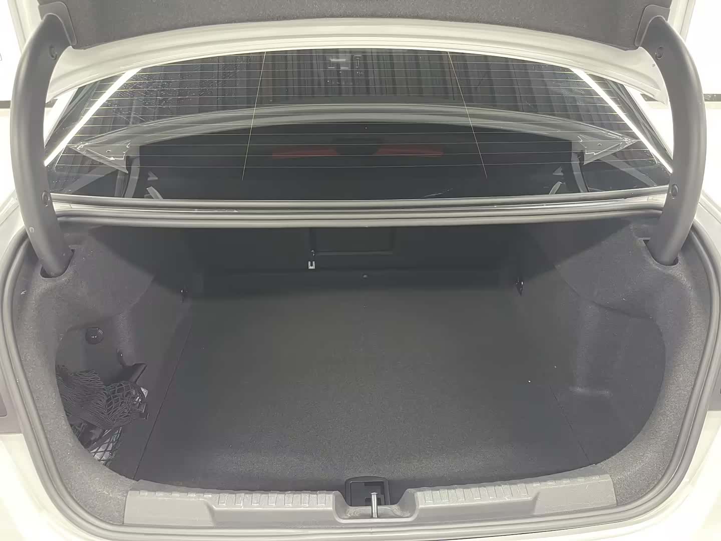 Audi Flying Spur, 2025 6