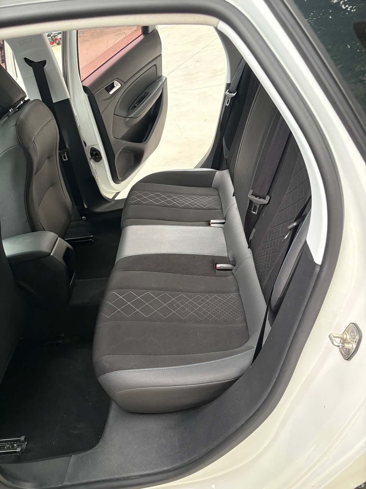 Peugeot 308, 2017 13
