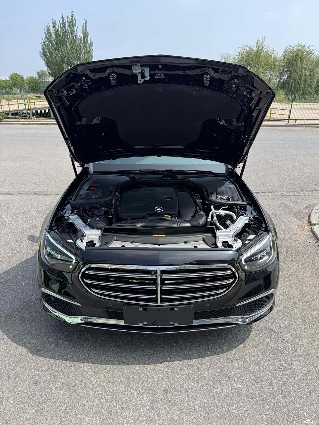 Mercedes-Benz E-Class, 2023 6
