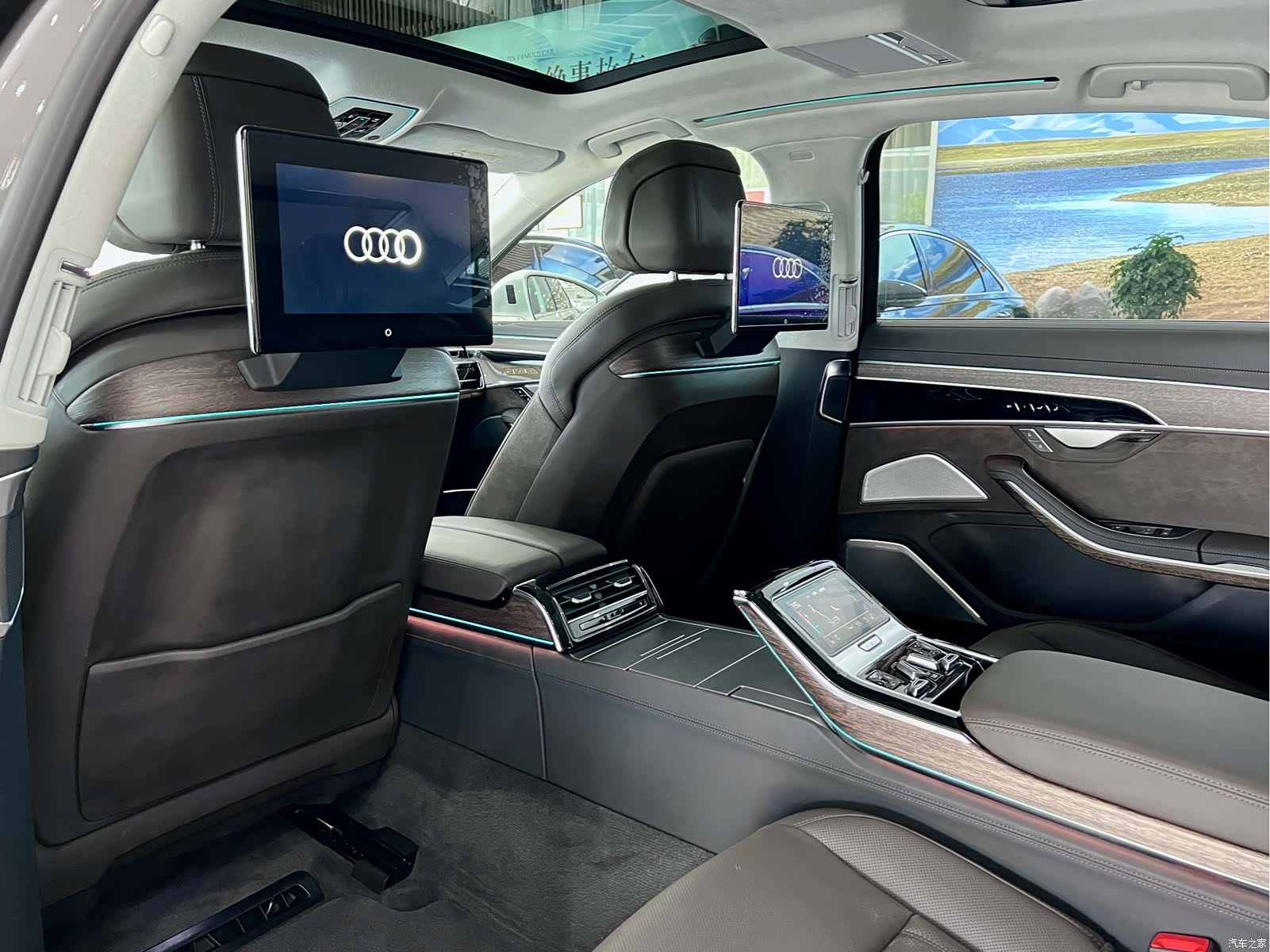Audi A8L, 2021 21