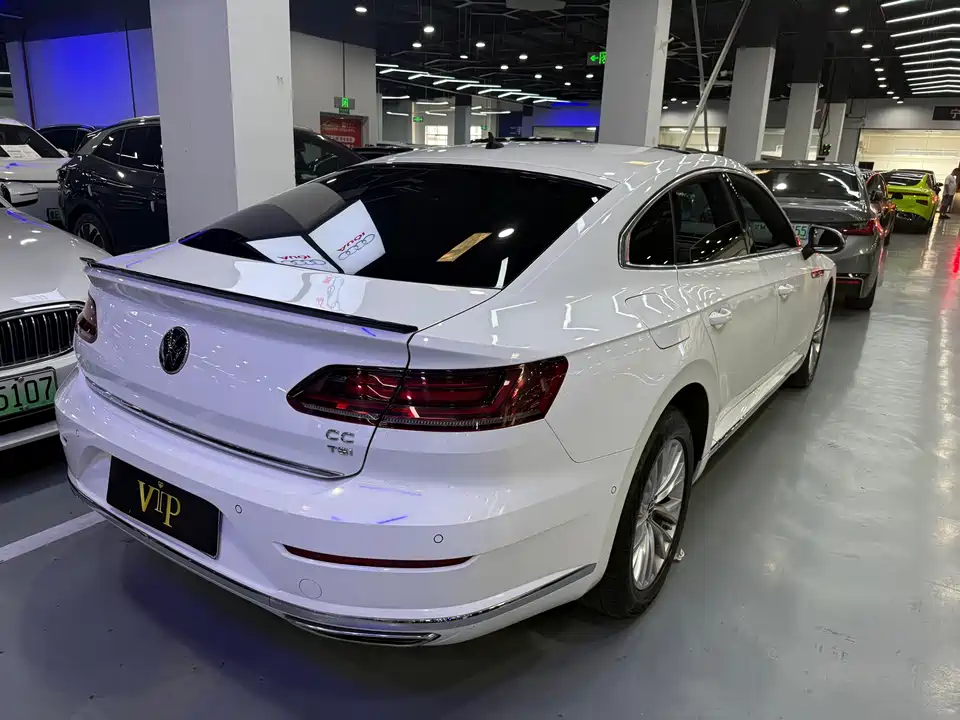 Volkswagen CC