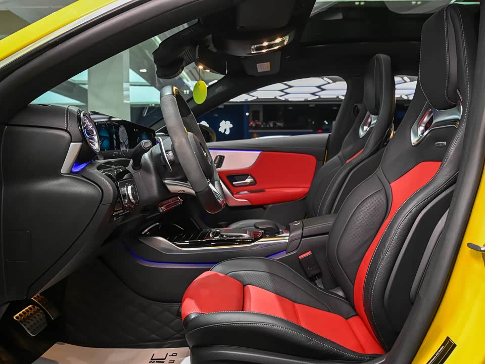 Mercedes-Benz CLA AMG