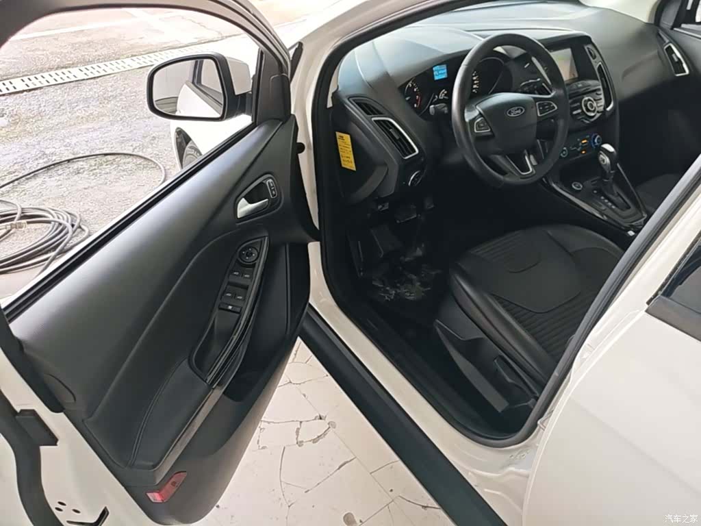 Ford Focus, 2018 16