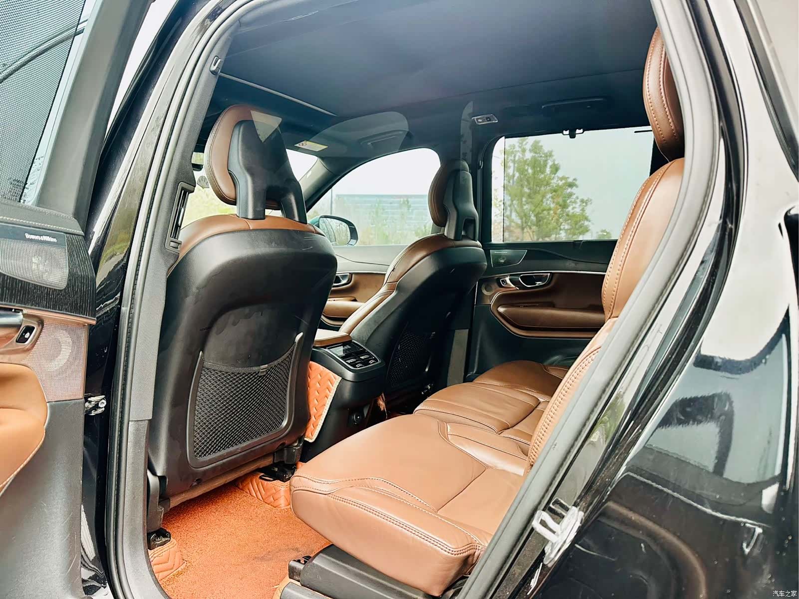Volvo XC90, 2021 все фото