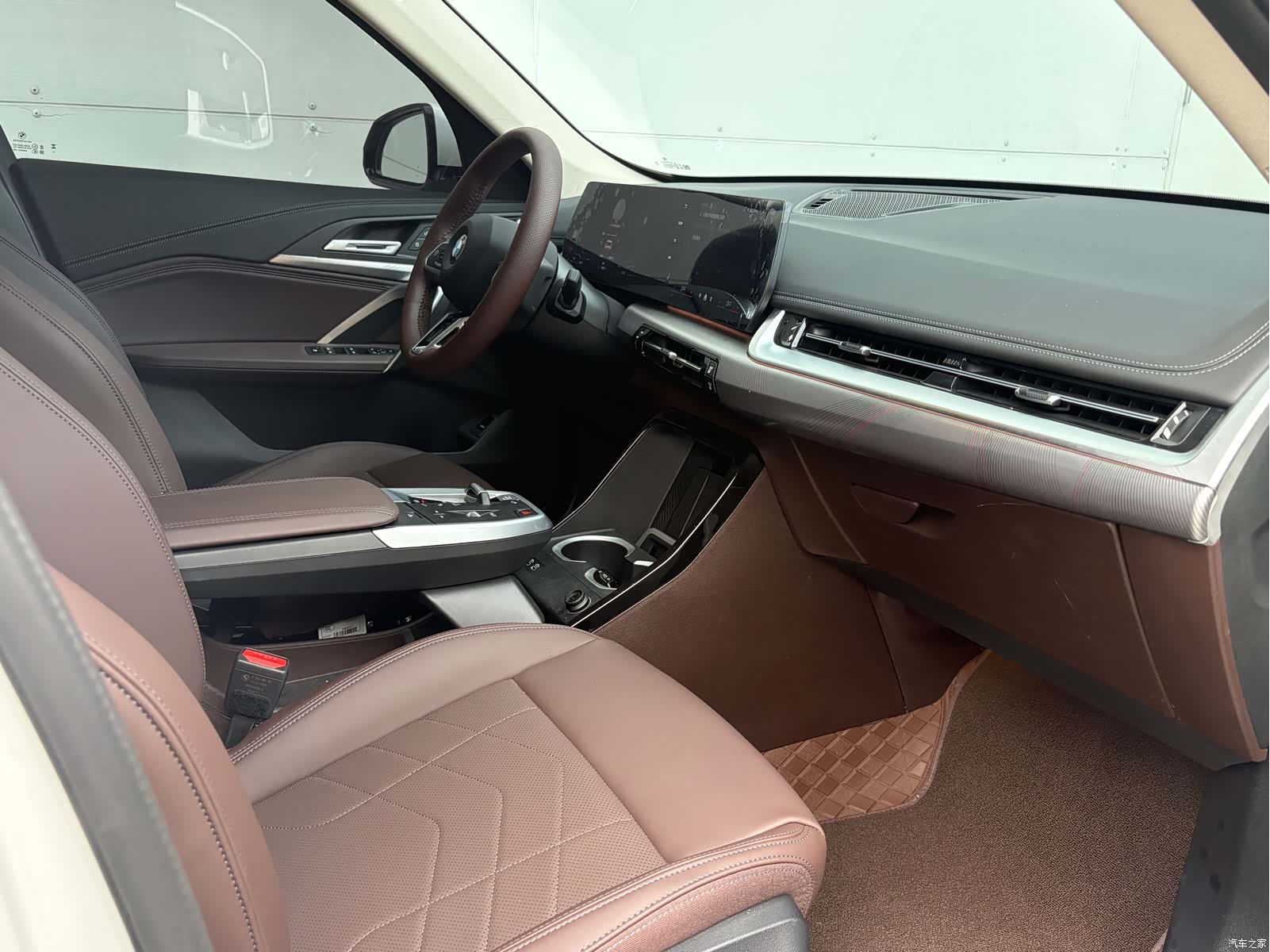 BMW X1, 2025 11