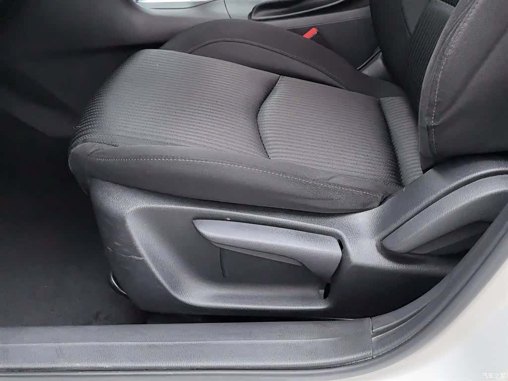 Mazda Mazda3, 2016 20