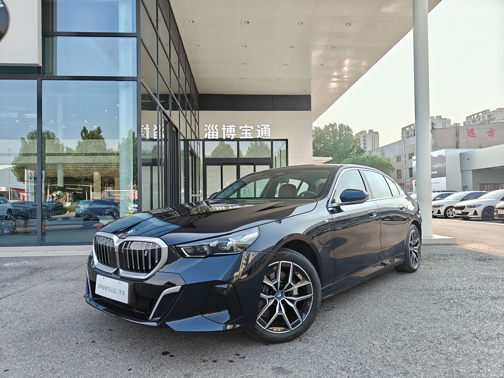 BMW i5, 2025 4