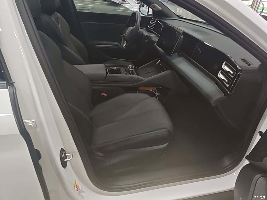 BYD Qin, 2025 25