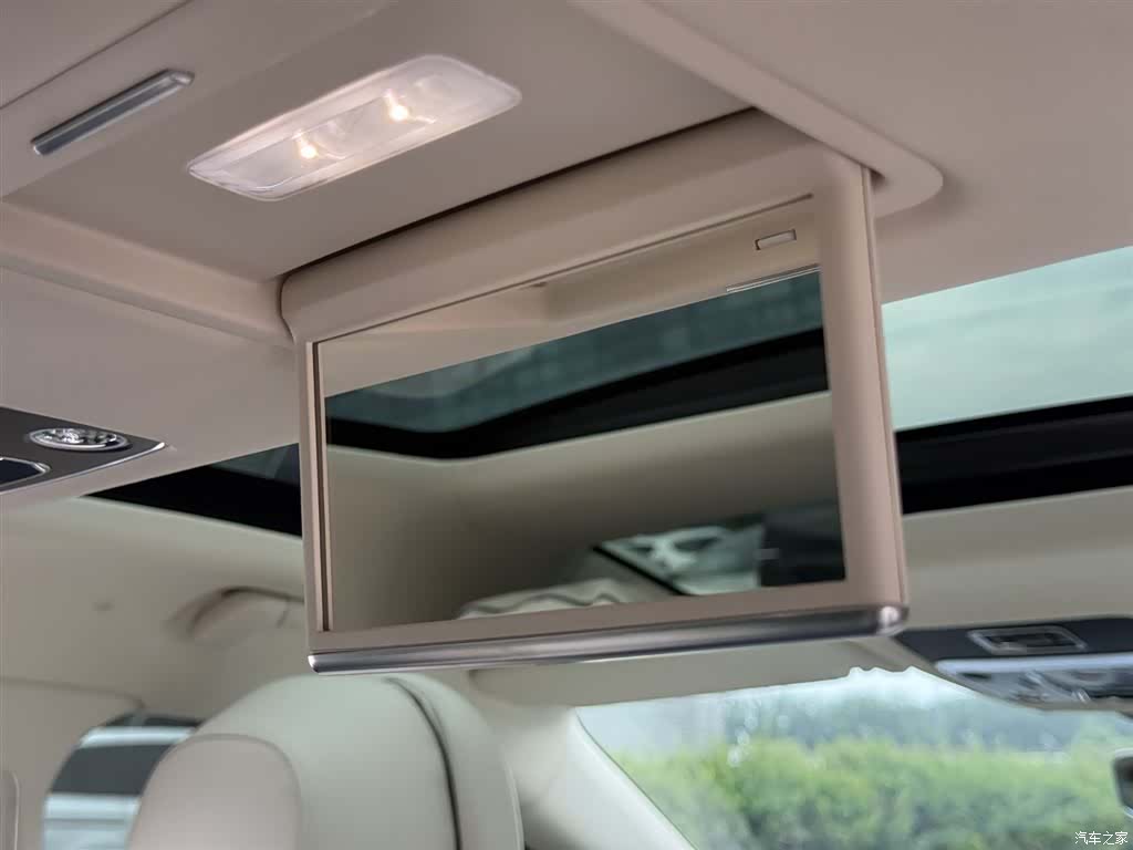 Bentley Flying Spur, 2025 39