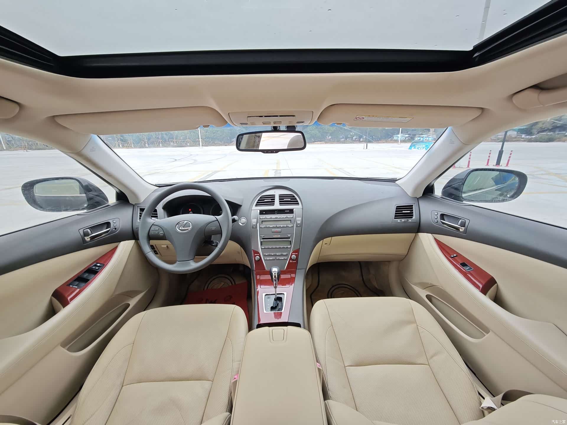 Lexus ES, 2009 11