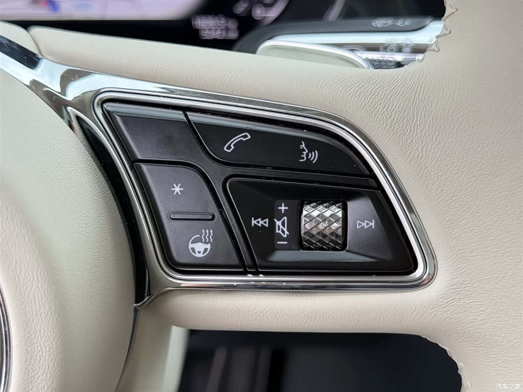 Bentley Flying Spur, 2025 30
