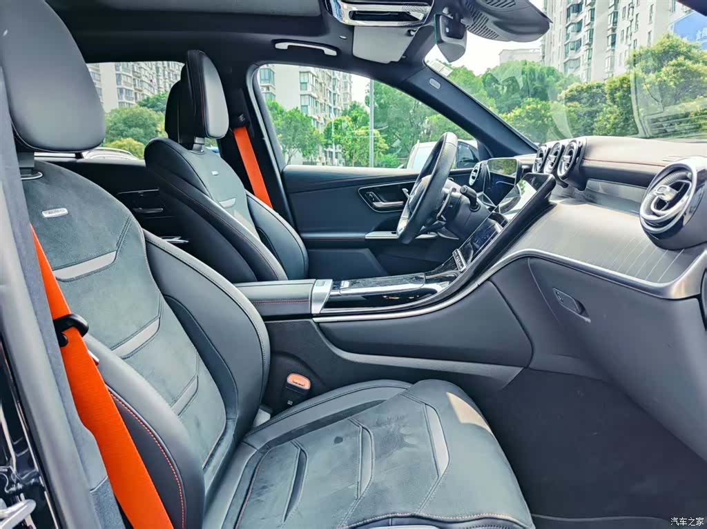 Mercedes-Benz GLC, 2025 19
