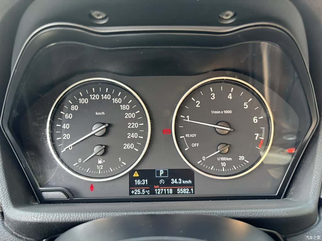 BMW X1, 2017 все фото
