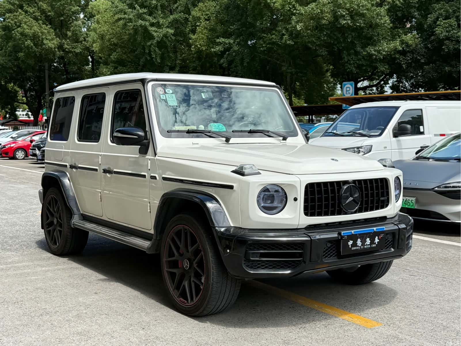 Mercedes-Benz G-Class, 2023 3