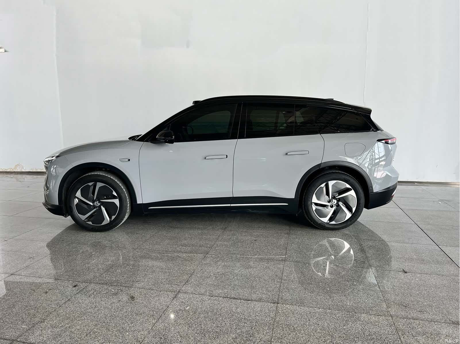 NIO ES6, 2025 7