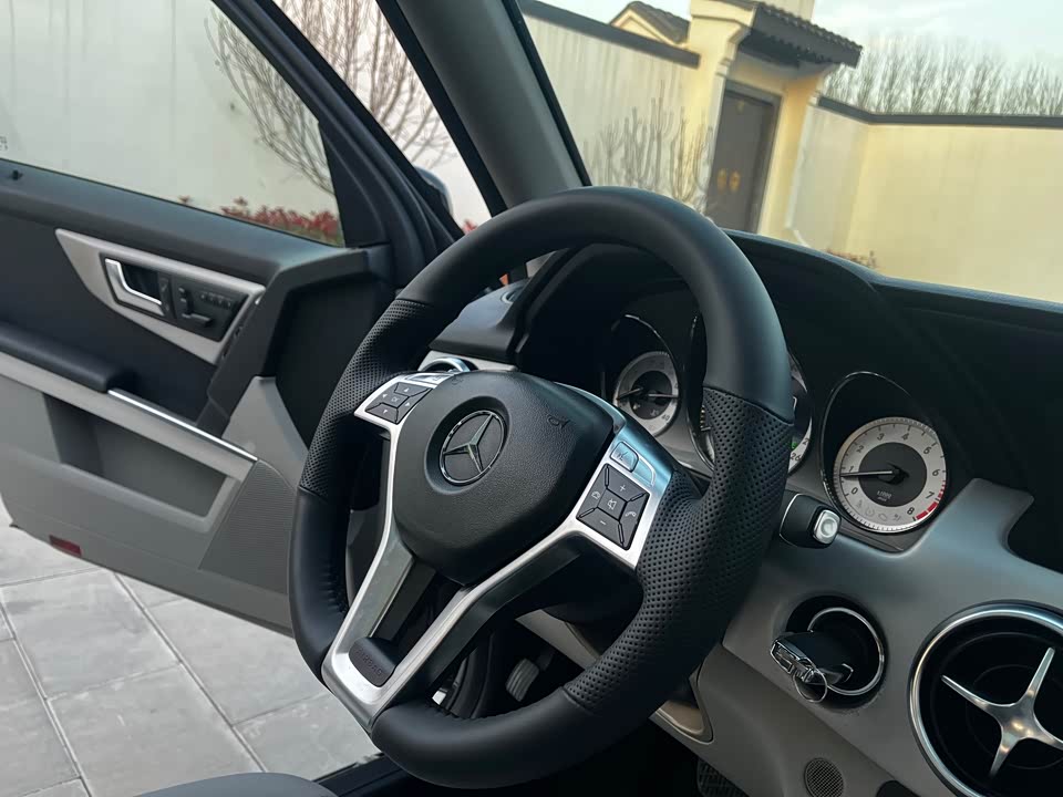 Mercedes-Benz GLK class