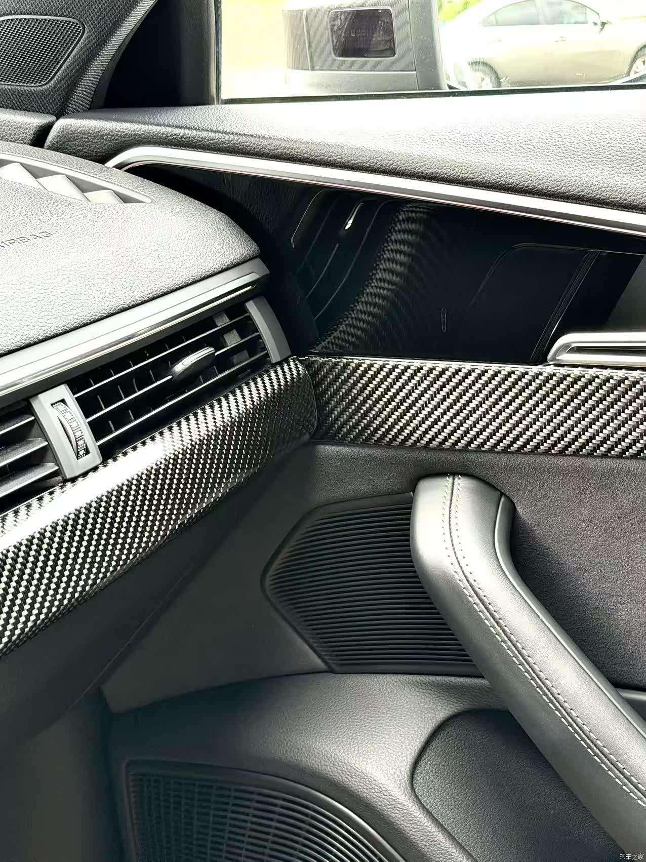 Audi RS4, 2023 13