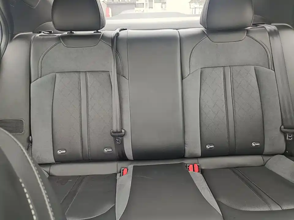 Trumpchi Shadow Leopard