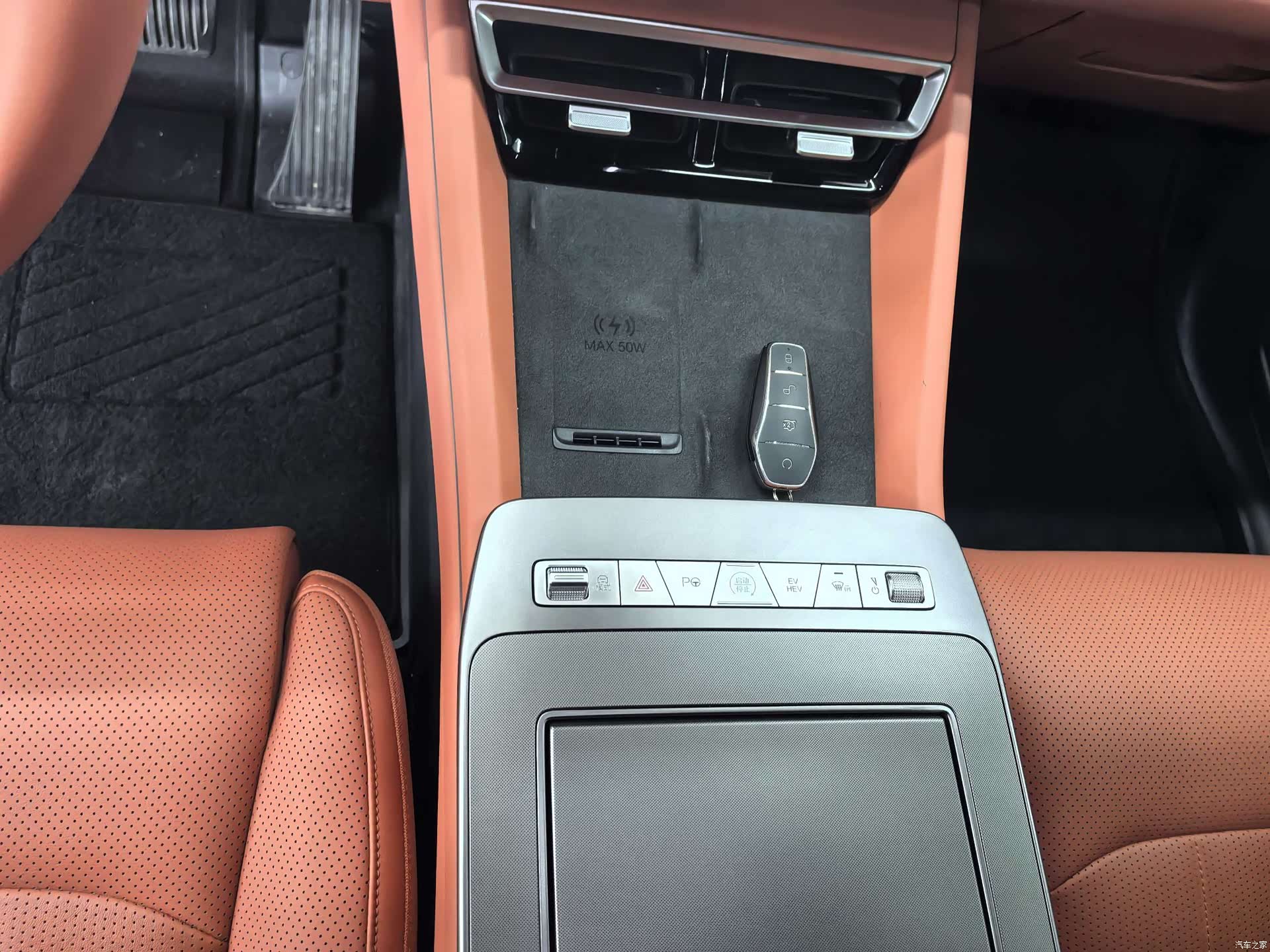 BYD Tang, 2025 13