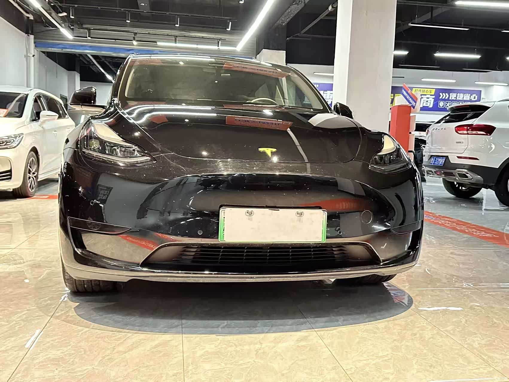 Tesla Model Y, 2022 1