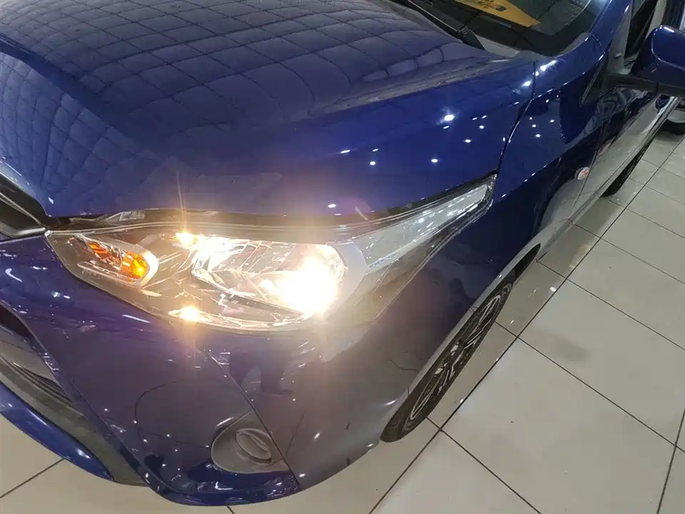 Toyota YARiS L to enjoy