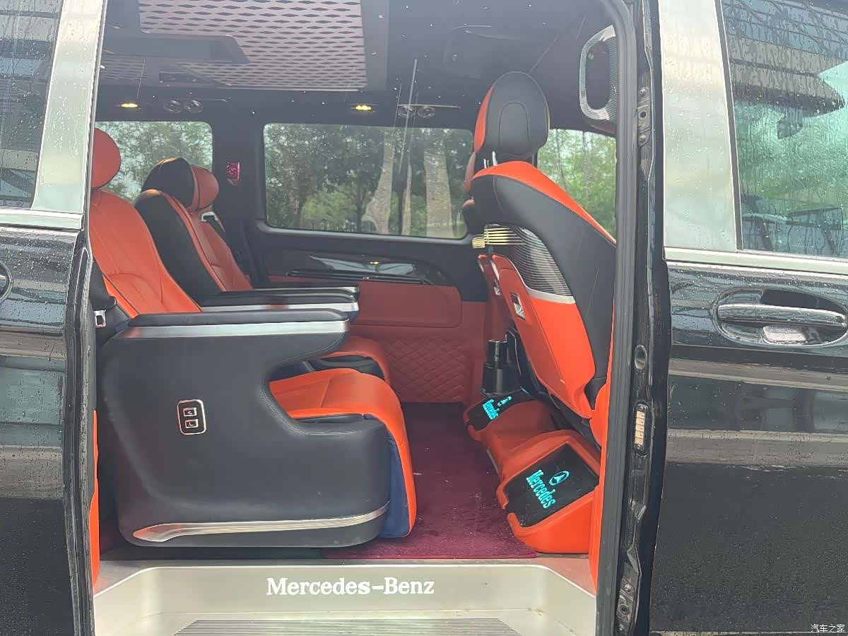 Mercedes-Benz 7, 2024 18