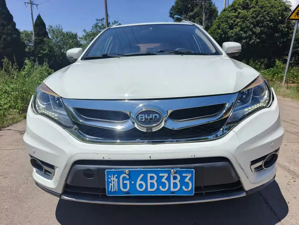 BYD S7