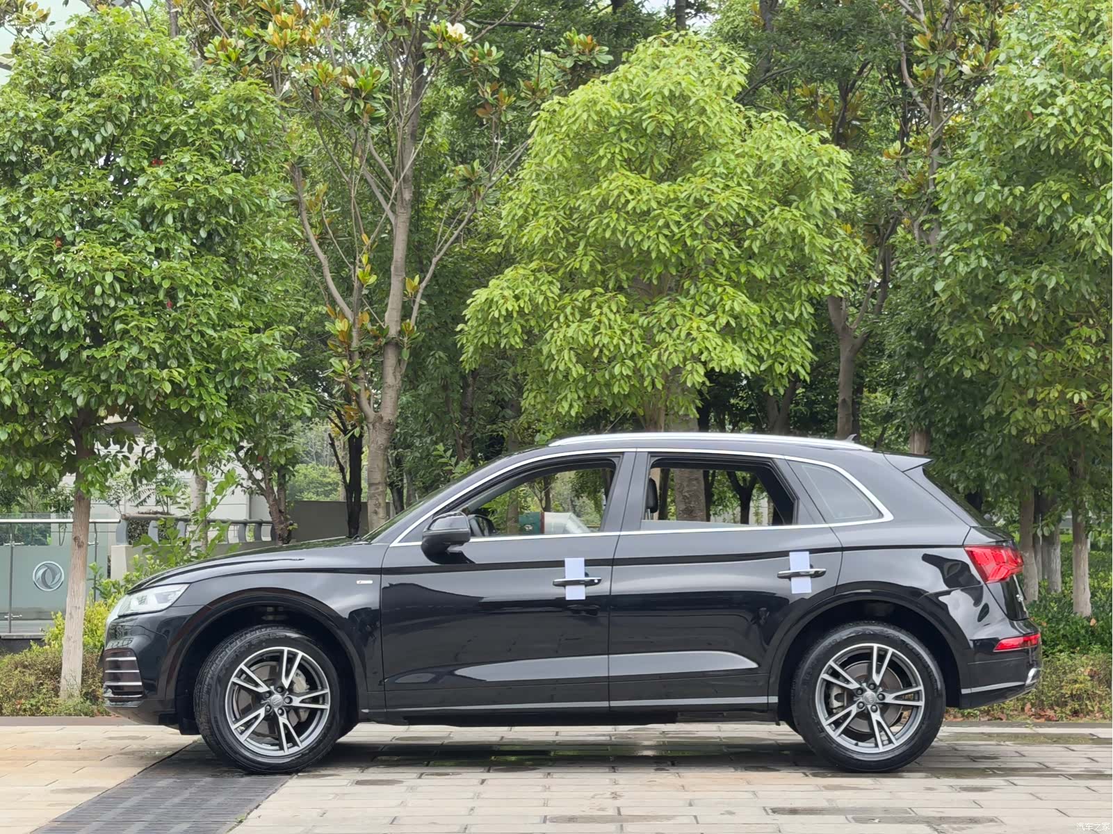 Audi Q5L, 2019 10