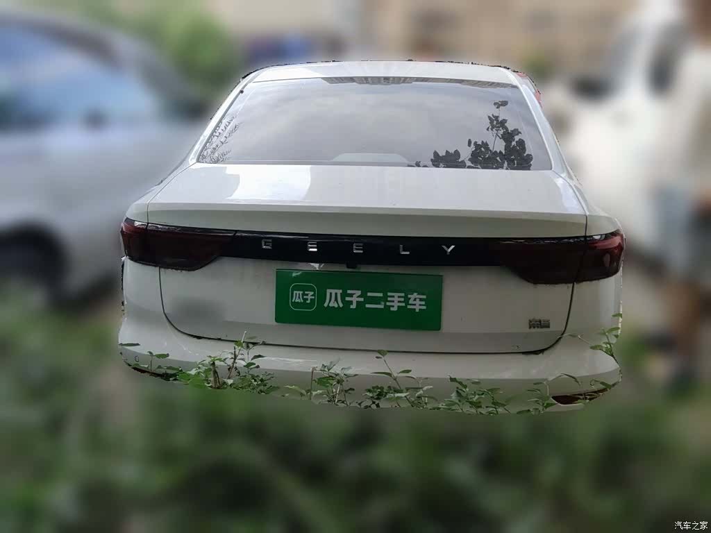 Geely Emgrand, 2023 4