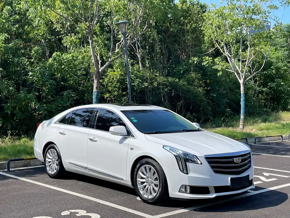 Cadillac XTS