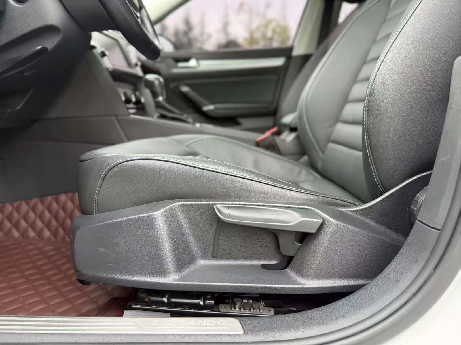 Volkswagen Lamando, 2017 12