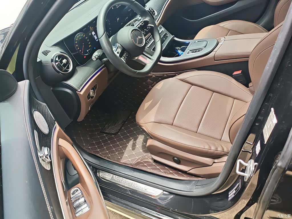Mercedes-Benz E-Class, 2021 10