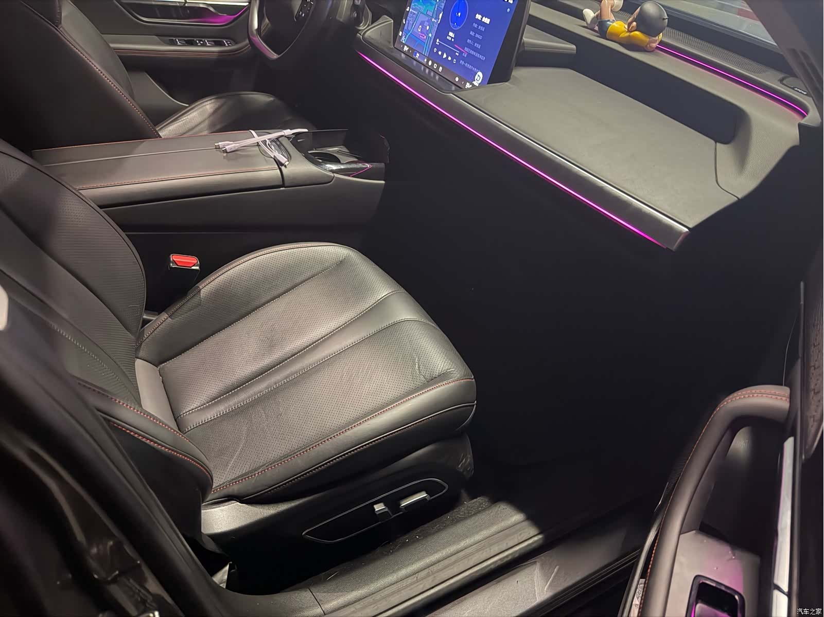 Xpeng P7, 2022 8