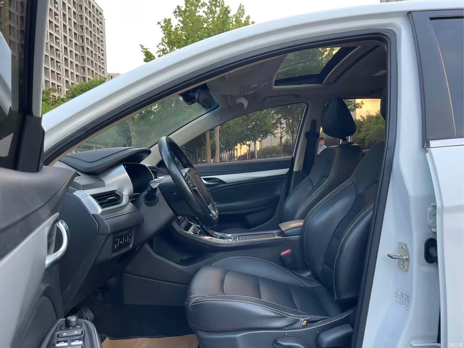 Geely Emgrand, 2019 все фото