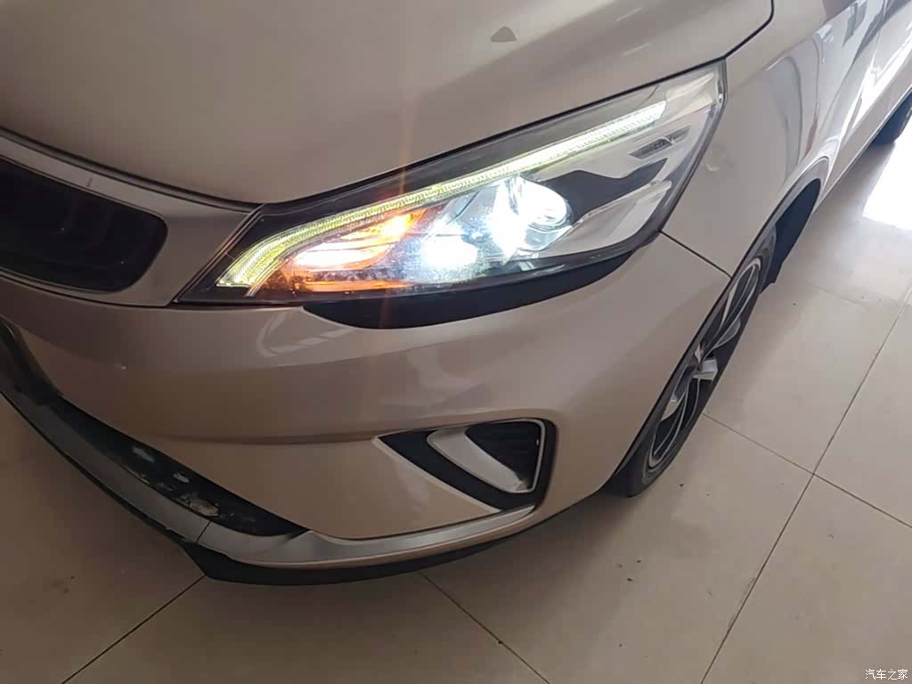 Geely Emgrand, 2020 24
