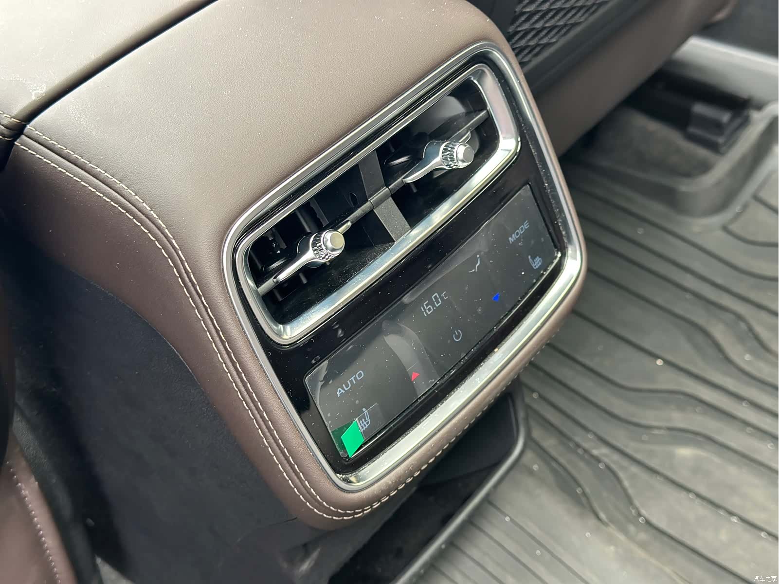 Geely Xingyue L, 2025 21