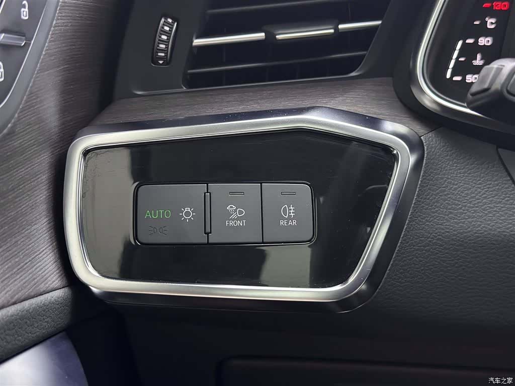 Audi A7L, 2024 10