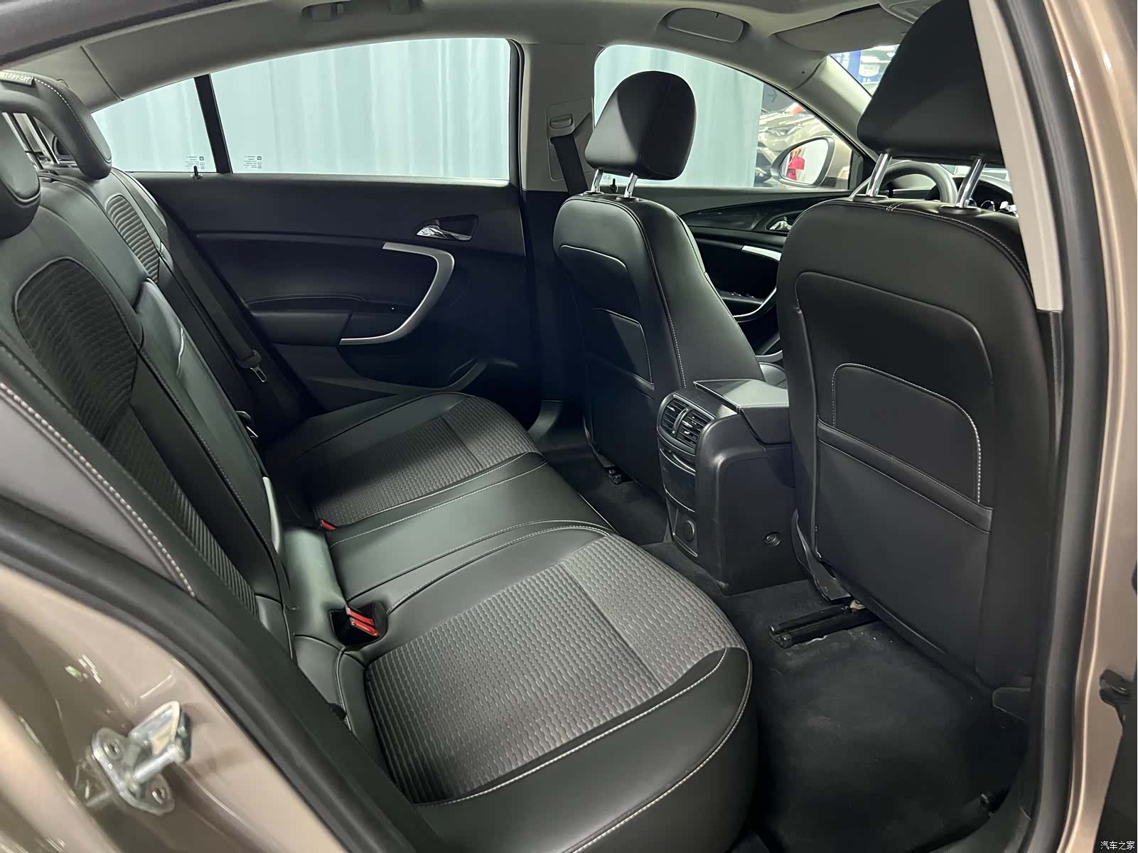 Buick Regal, 2016 9