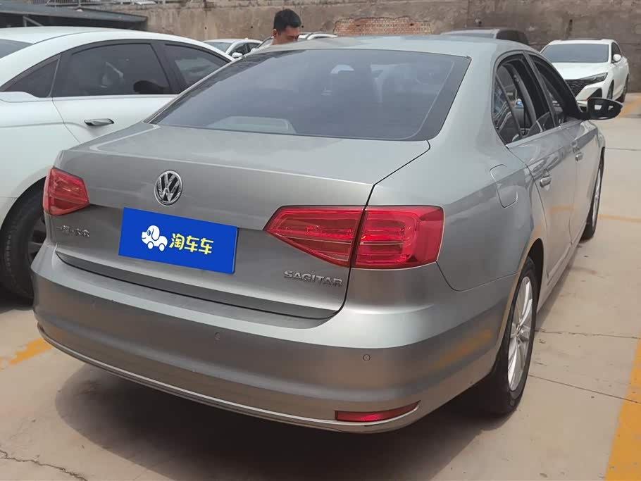 Volkswagen Sagitar